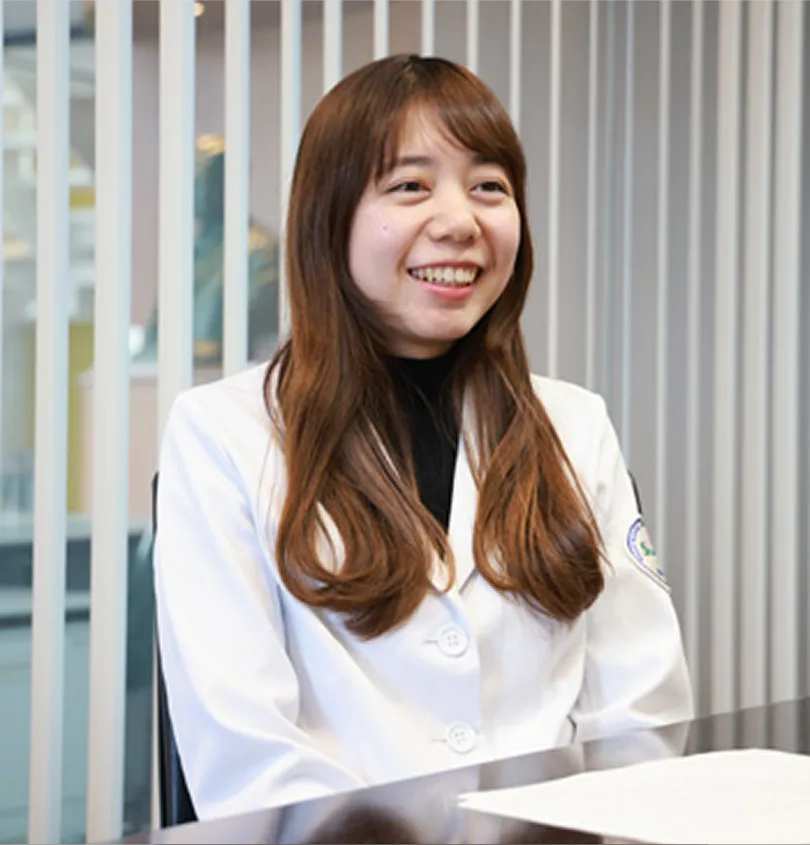 SUNATECで働く先輩職員（M.Y）の写真