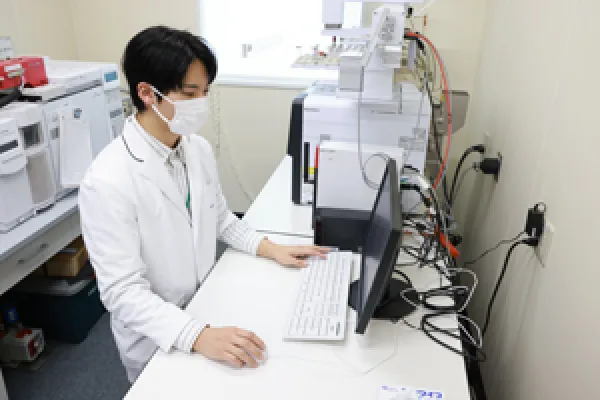 データ解析を行う様子